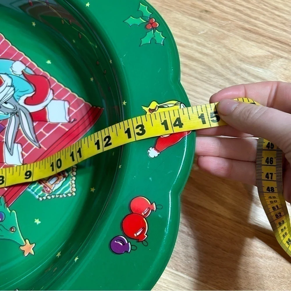 Vintage Looney Tunes Santa Party Server Bowl Christmas Bugs Bunny Pepe Le Pew